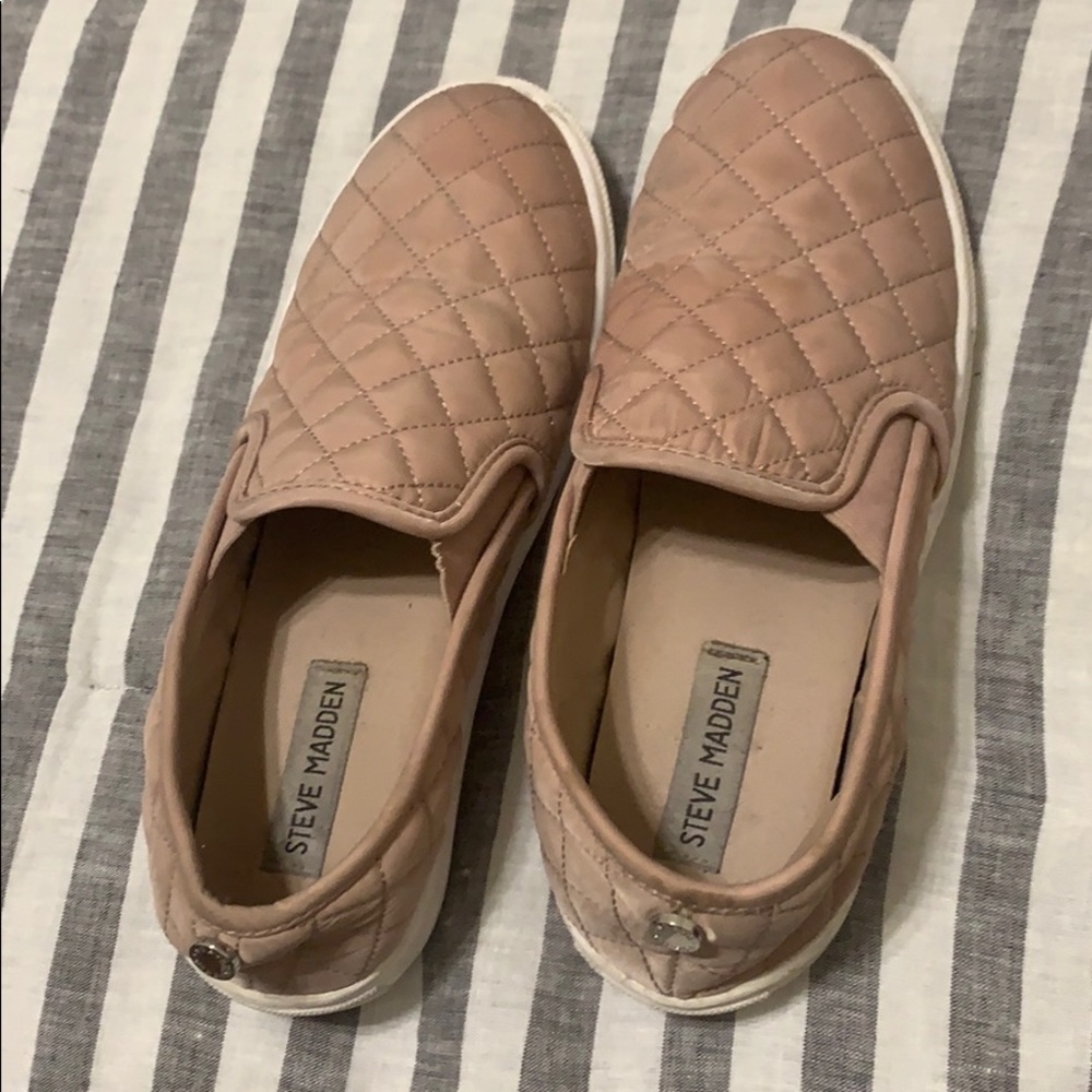 Steve Madden Pink Slip On Ecentrcq Sneakers